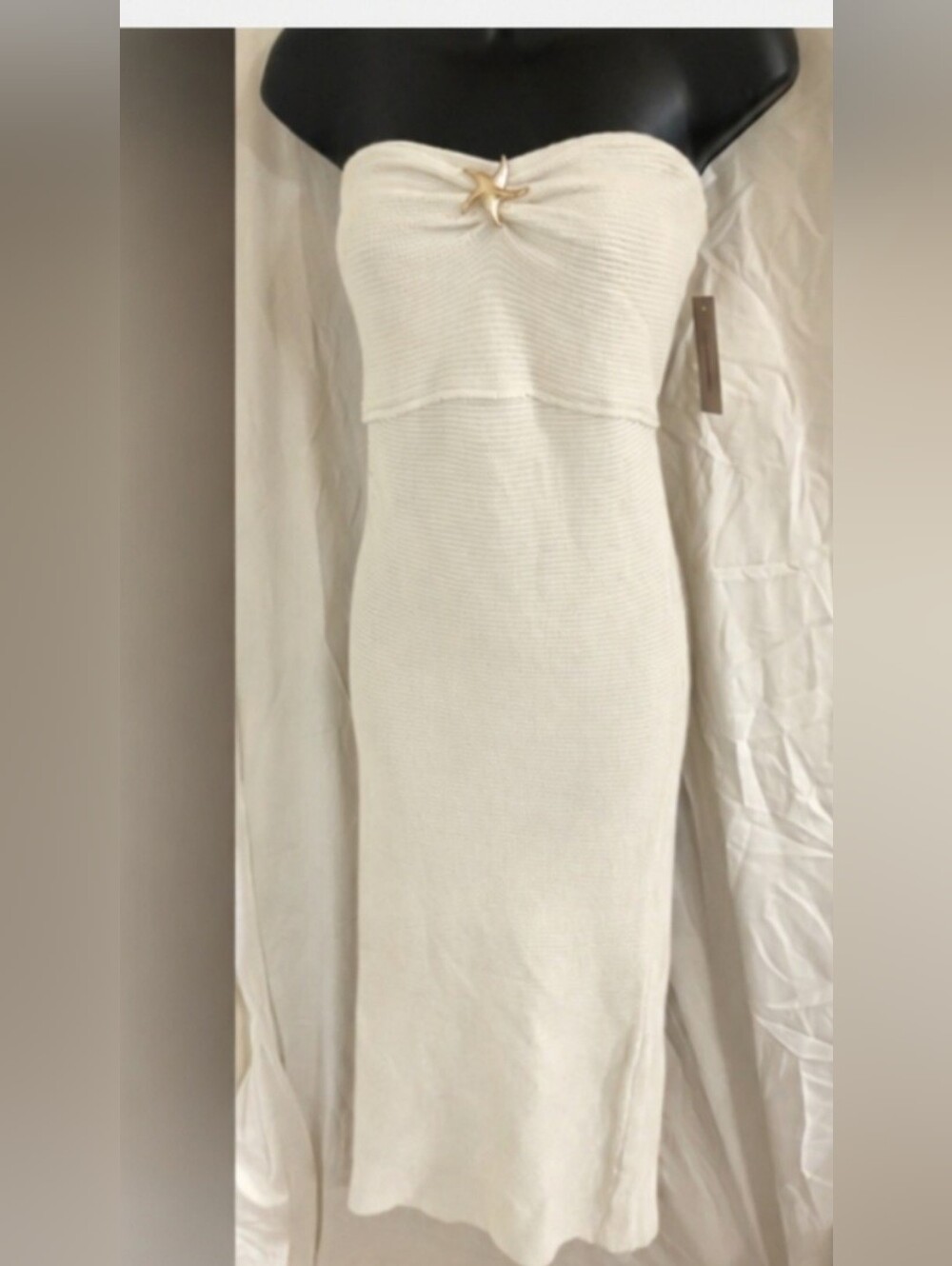 Ivory textured knit gold tone starfish brooch adorned strapless dress size M new